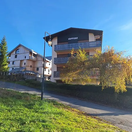 Appartement T2 Confortable Avec Balcon Et Parking Aux Gets - Fr-1-573-145